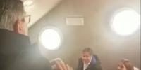 Un fotogramma del video sullo scontro: a sinistra D'Alfonso, in basso a destra la Aiuto