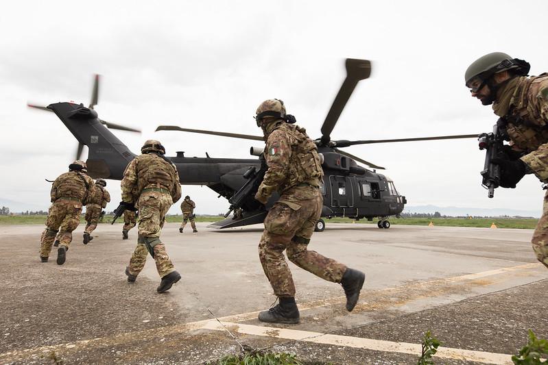 Corruzione negli appalti dell Aeronautica Militare misure