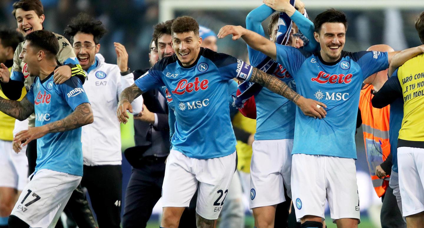 Il Napoli Campione D’Italia Osimhen Firma Il 3° Scudetto È Festa In ...