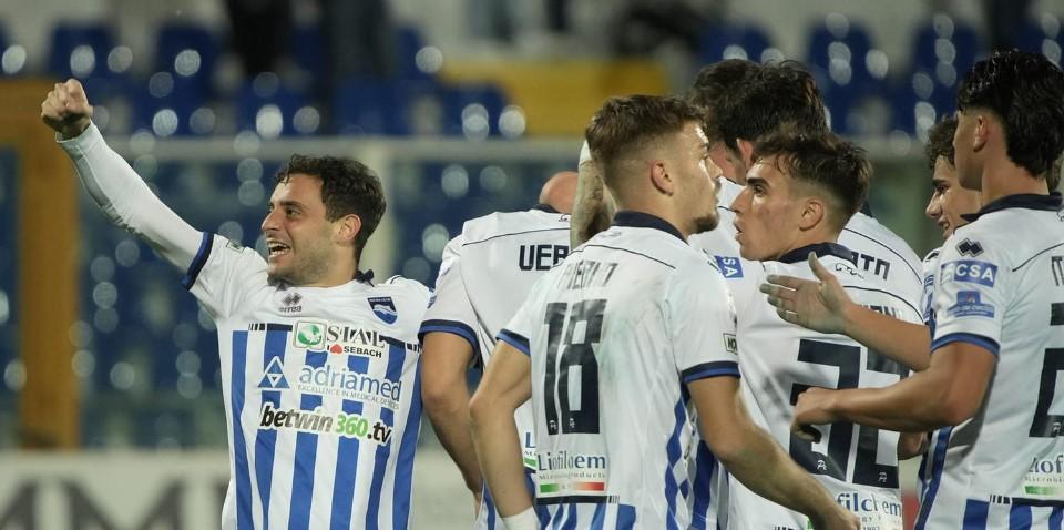 Il Pescara torna alla vittoria ad Arezzo Sport Il Centro