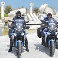 Gli agenti in servizio con le moto