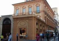 Palazzo De Majo sul corso Marrucino